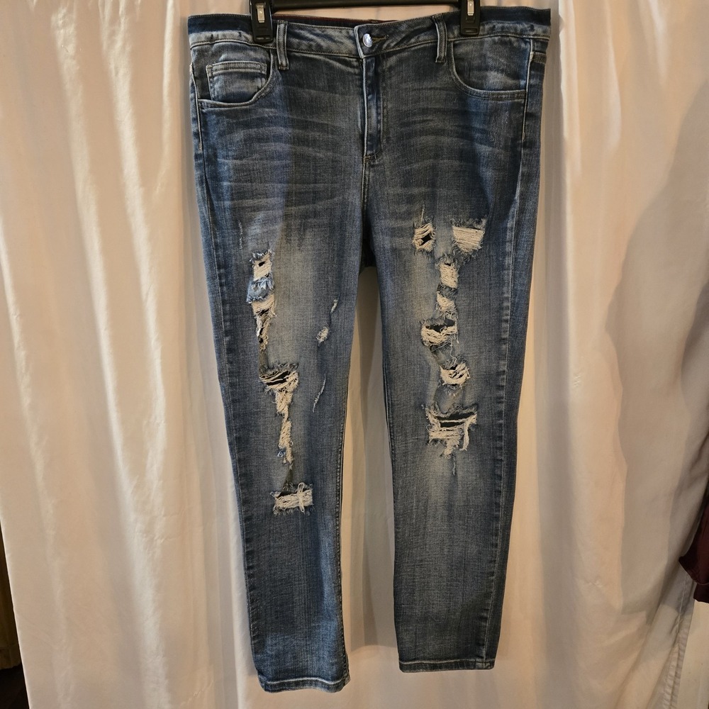 Ms. Cello 16 Jeans Womens Distressed Blue Denim Holes Stretch Skinny Modern